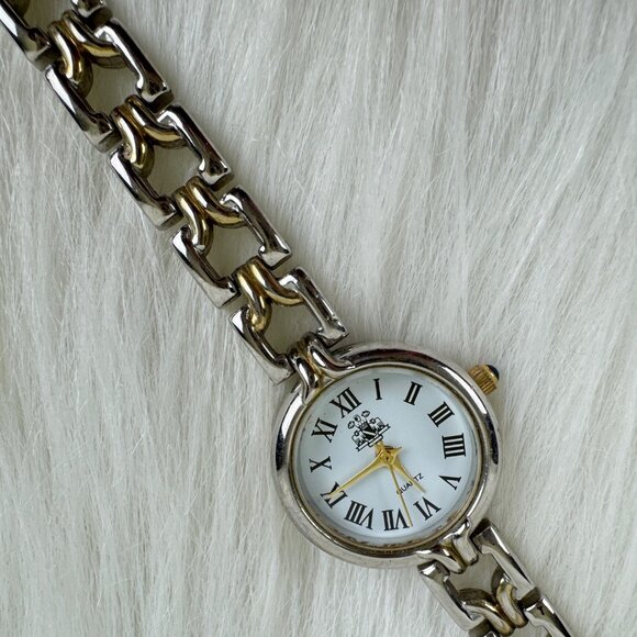 Vintage Oleg Cassini Silver & Gold Tone Watch *Needs Battery* - Picture 1 of 14